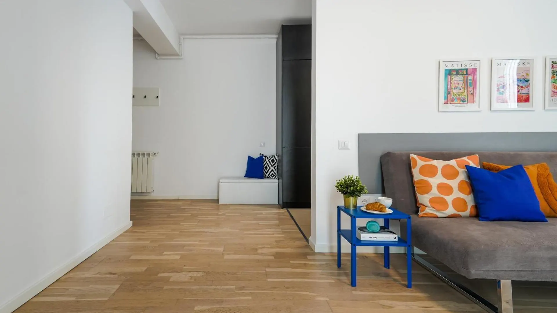Ana - Cozy & Quiet Apt With Balcony & Garden View Bucureşti 0*,  România