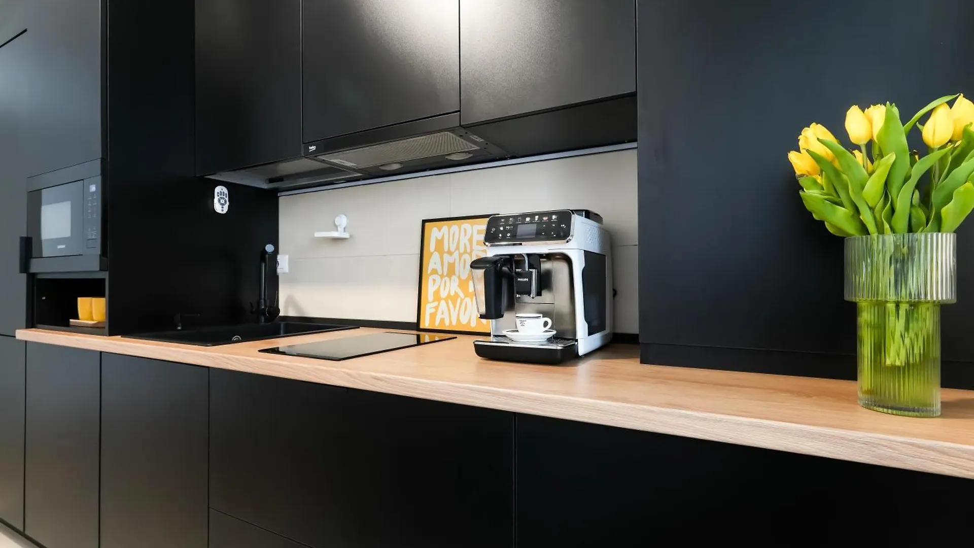 Ana - Cozy & Quiet Apt With Balcony & Garden View Bucareste Apartamento